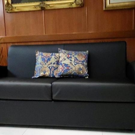 Centro Storico Maschio Angioino House Apartment Наполи Екстериор снимка