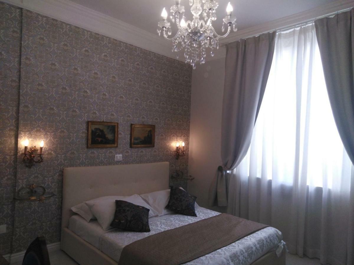 Centro Storico Maschio Angioino House Apartment Наполи Екстериор снимка